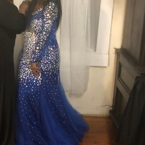 Blue diamond dress - Picture 2 of 2
